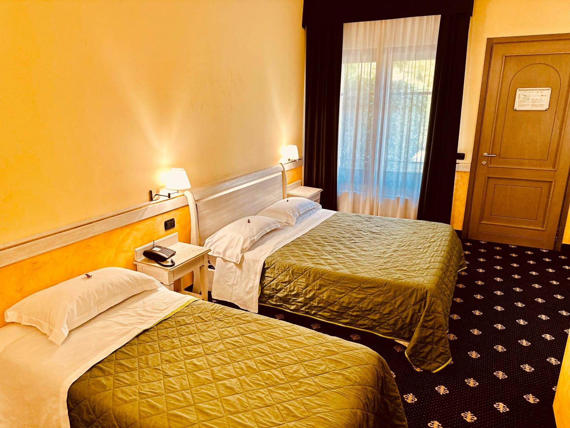 Motel Malpensa Inn & Hotel-Airport Казе Нуове Екстериор снимка