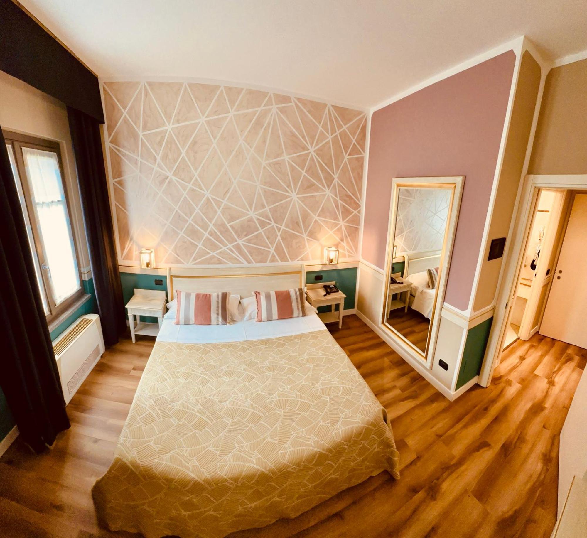 Motel Malpensa Inn & Hotel-Airport Казе Нуове Екстериор снимка